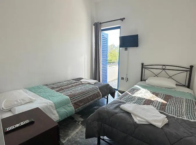 מלון דירות To Kyma